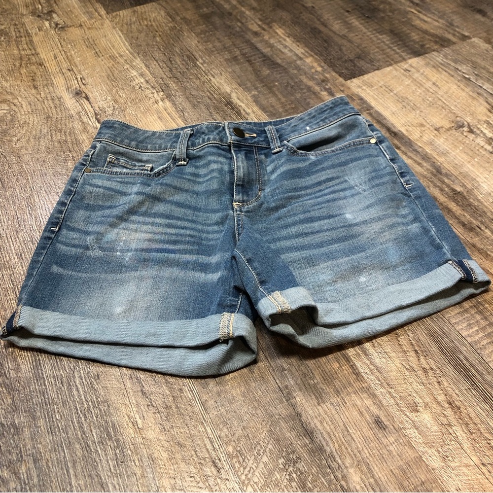 💙 a.n.a. Jean Denim Short / Medium Color Wash With Paint / Size 4 / ana, ANA 💙
